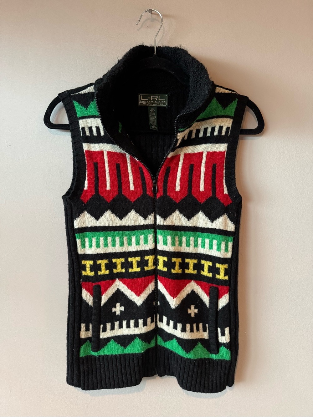 Vintage Lauren Ralph Lauren Active
Wool Southwestern Sweater Vest Size XS